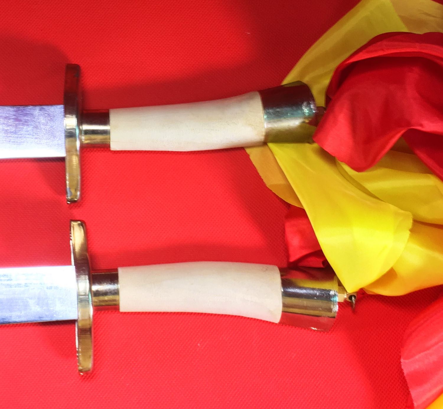 B-13不銹鋼柳葉(雙刀)(大陸製)