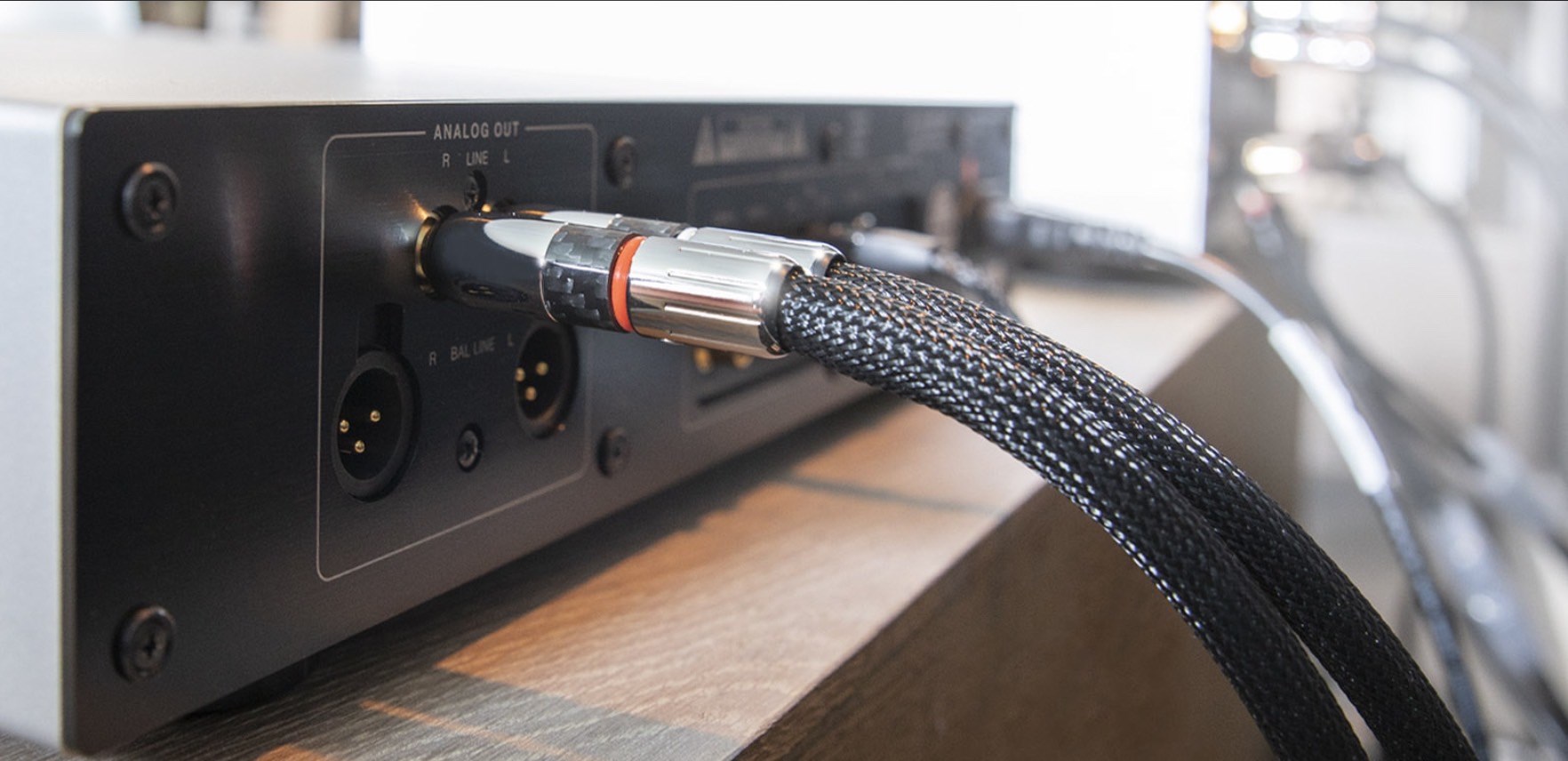 荷蘭 KHARMA - Elegance Cable Collection 平衡線 