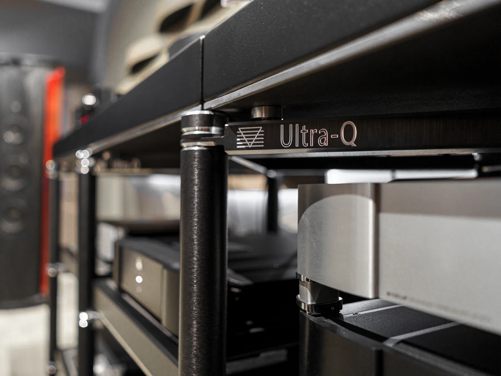 ULTRA-Q NT$544,000(四層)、NT$136,000(單層)