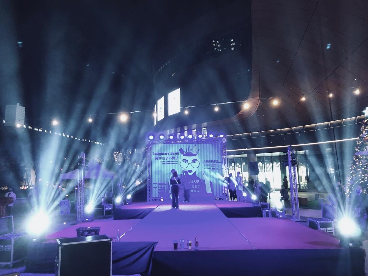 器材出租-BEAM 330三合一搖頭光束燈出租(非販售)-日租每顆$1500/24h /多日優惠另洽