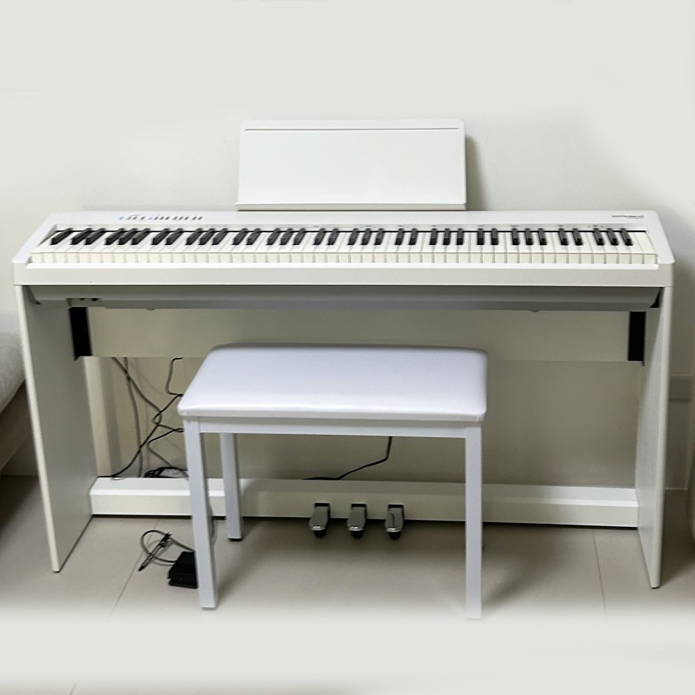 樂器出租-Roland FP-30X數位鋼琴出租-非販售-白色/含原廠支架-日租金$3500/24h /婚禮活動/多日優惠另洽