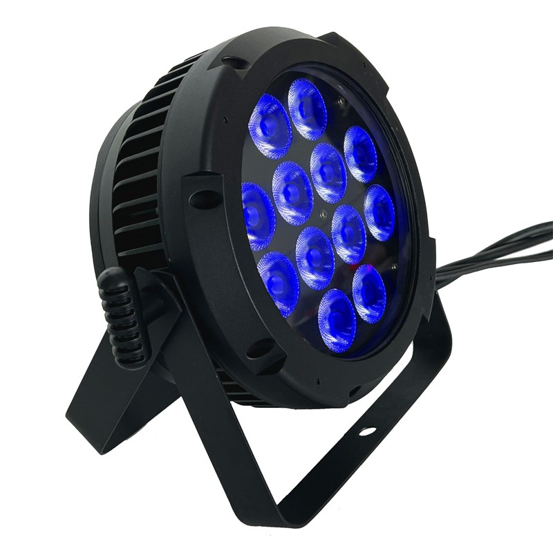 器材出租-防水LED PAR 染色燈200W/可調整色溫(非販售)-日租每顆$500/24h /多日優惠另洽 