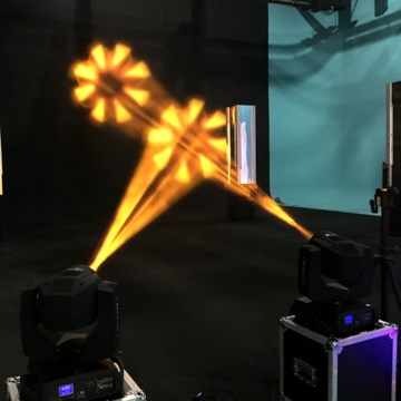 器材出租-BEAM230光束電腦燈/高亮度/可變色/(非販售)-日租每組$1000/24h /多日優惠另洽