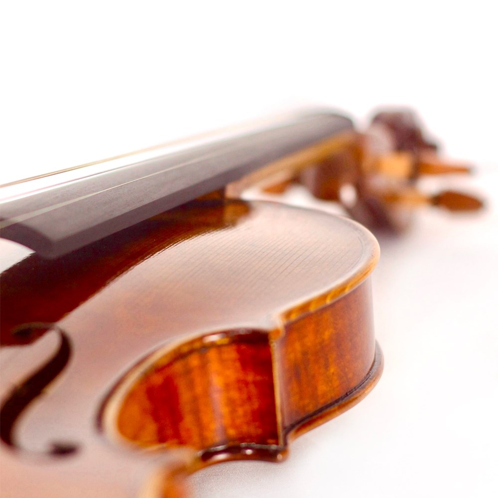 Soloist-IV THOMAS HENRY