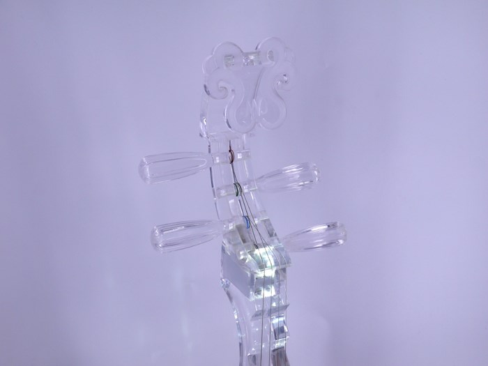 JYC Music最新款 SJ-1E水晶琵琶-職業演出可肩背/具備6.3輸出抗噪低雜訊/高亮度LED光源/三段EQ控制/手工製作/客製款限量預購 