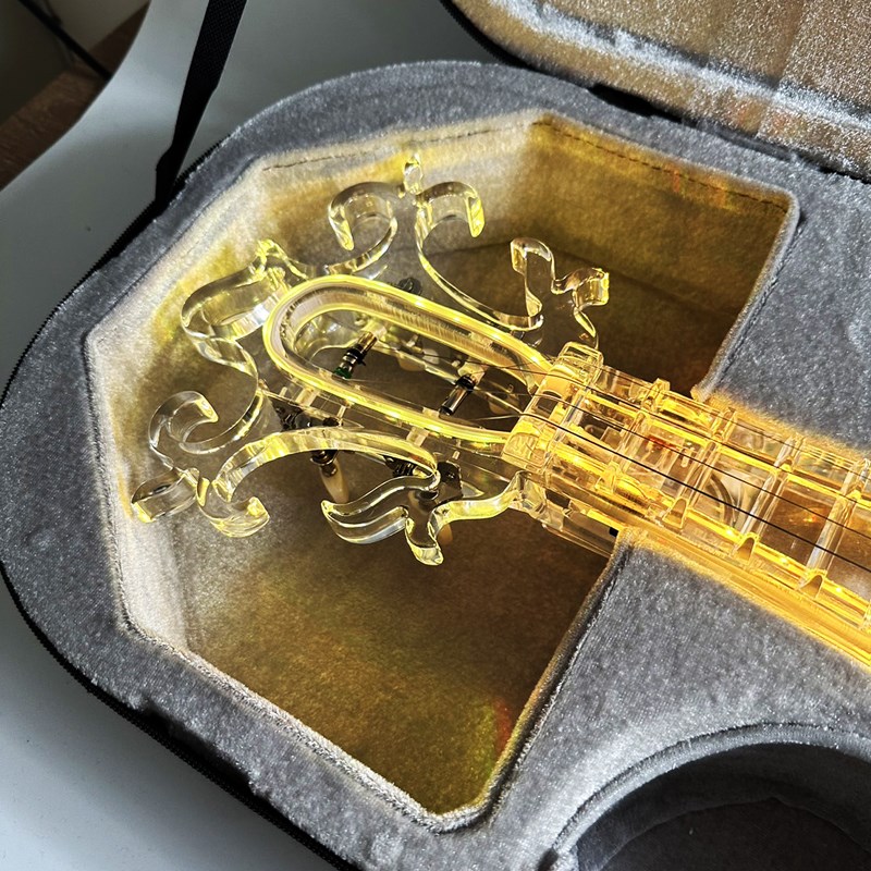 JYC Music最新款TF-1E水晶柳琴-職業演出可肩背/具備6.3輸出抗噪低雜訊/高亮度LED光源/三段EQ控制/手工製作/客製款限量預購 -複製