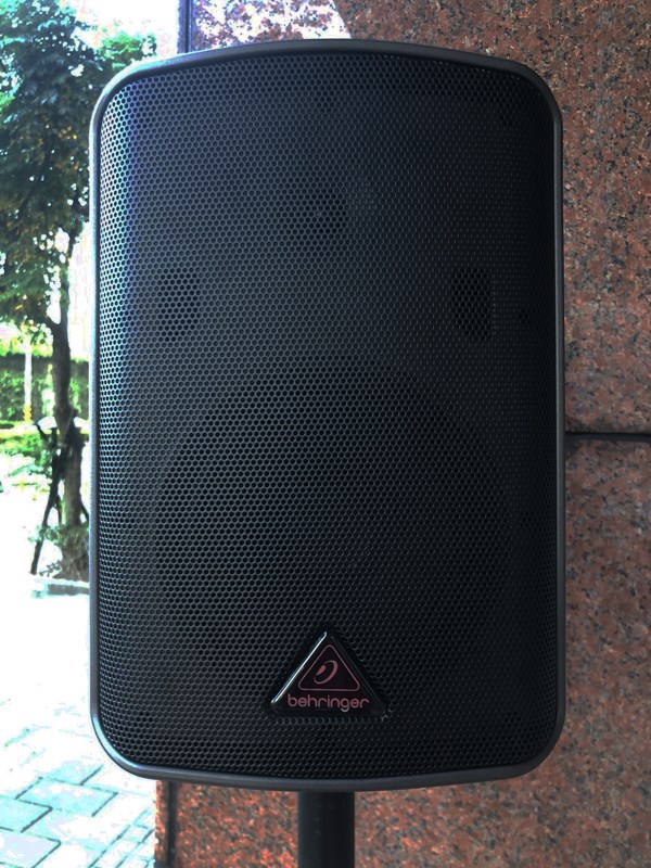 中古器材出清-BEHRINGER MPA100BT充電式主動喇叭-100瓦可藍牙連接/含喇叭架/現金自取