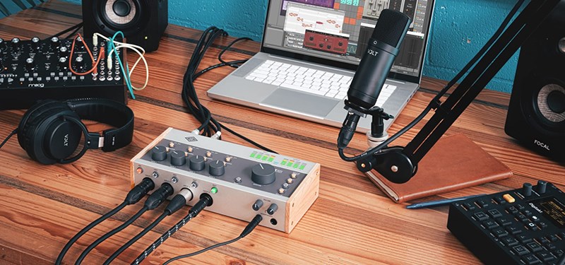 UNIVERSAL AUDIO VOLT 476P 混音錄音USB介面 / 通用於MAC或PC