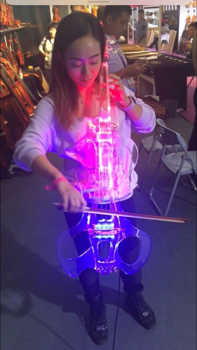 JYC Music嚴選CV-1水晶靜音大提琴-可肩背演奏/可切換換色/低雜訊拾音器降造功能/EQ調整/9V電池/6.3輸出/職業演出必備