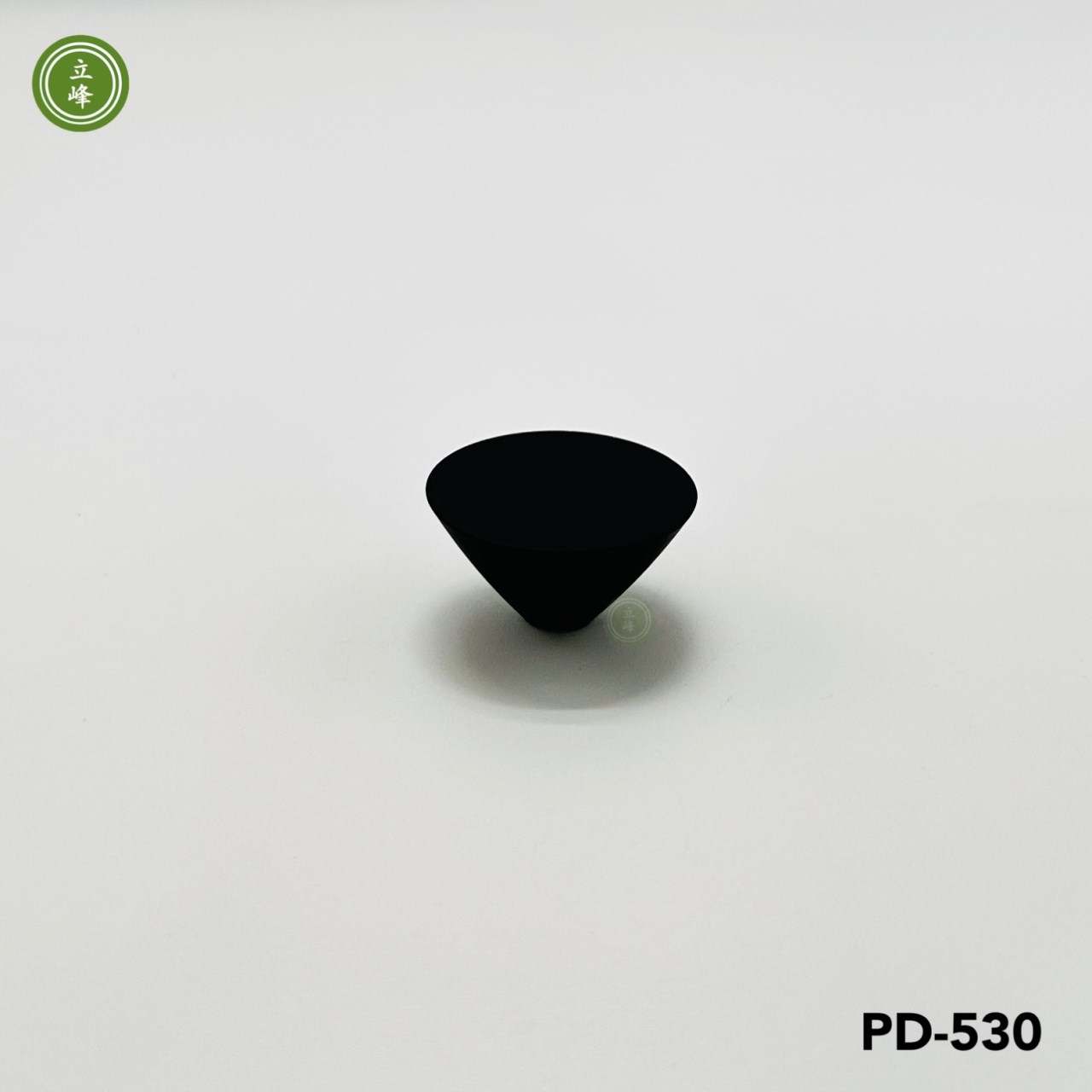 PD-530 黑色單顆圓型把手