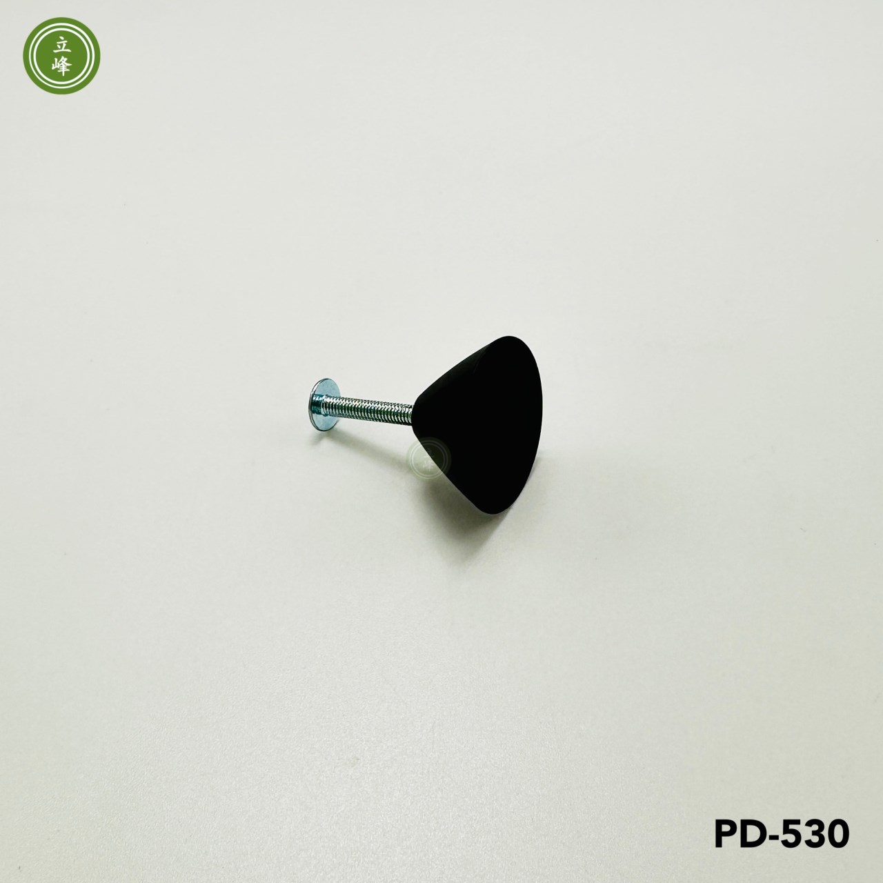 PD-530 黑色單顆圓型把手