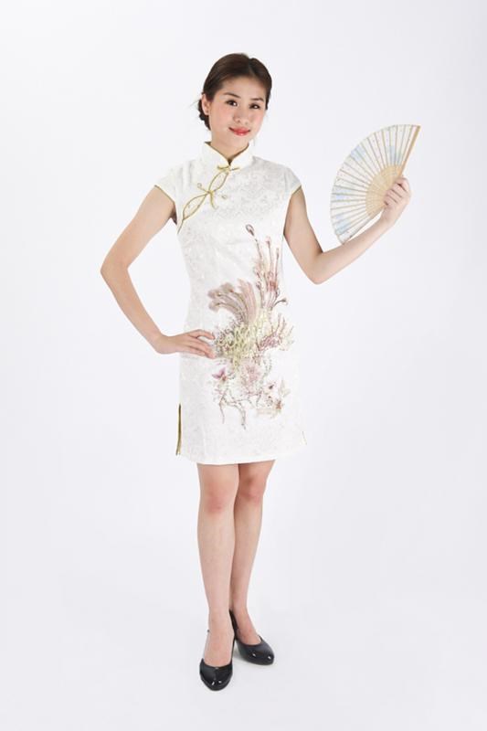 短旗袍/白色孔雀亮片