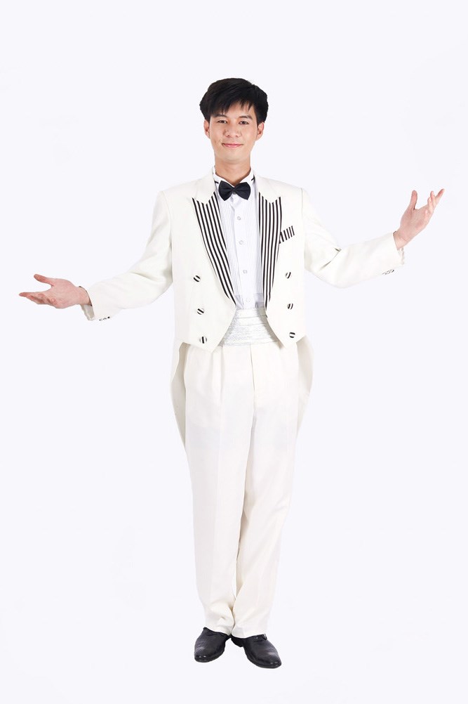 白色燕尾服/條紋領