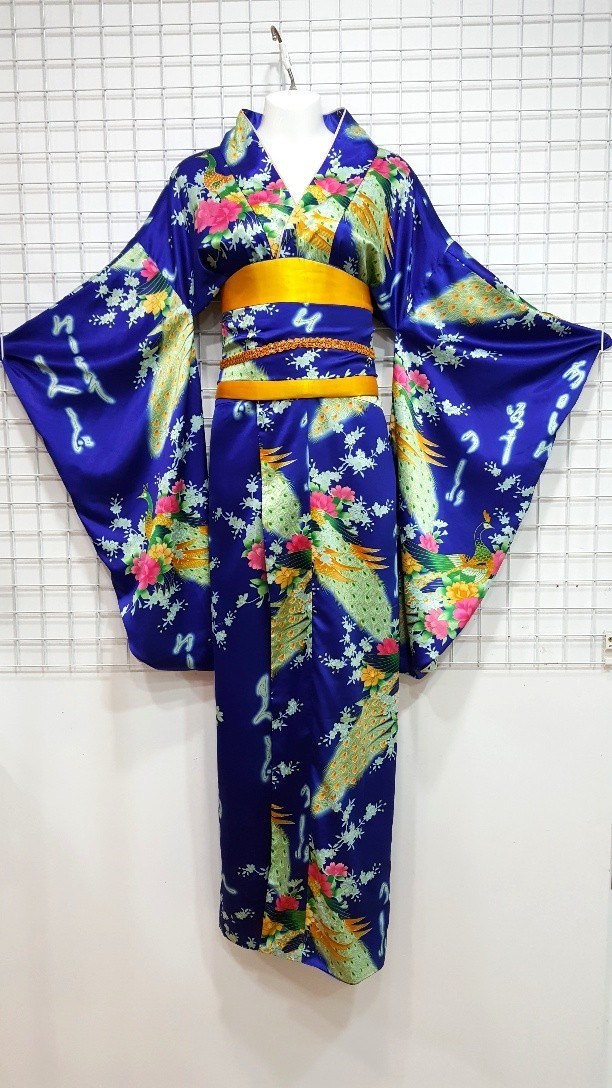 深藍和服/孔雀花卉