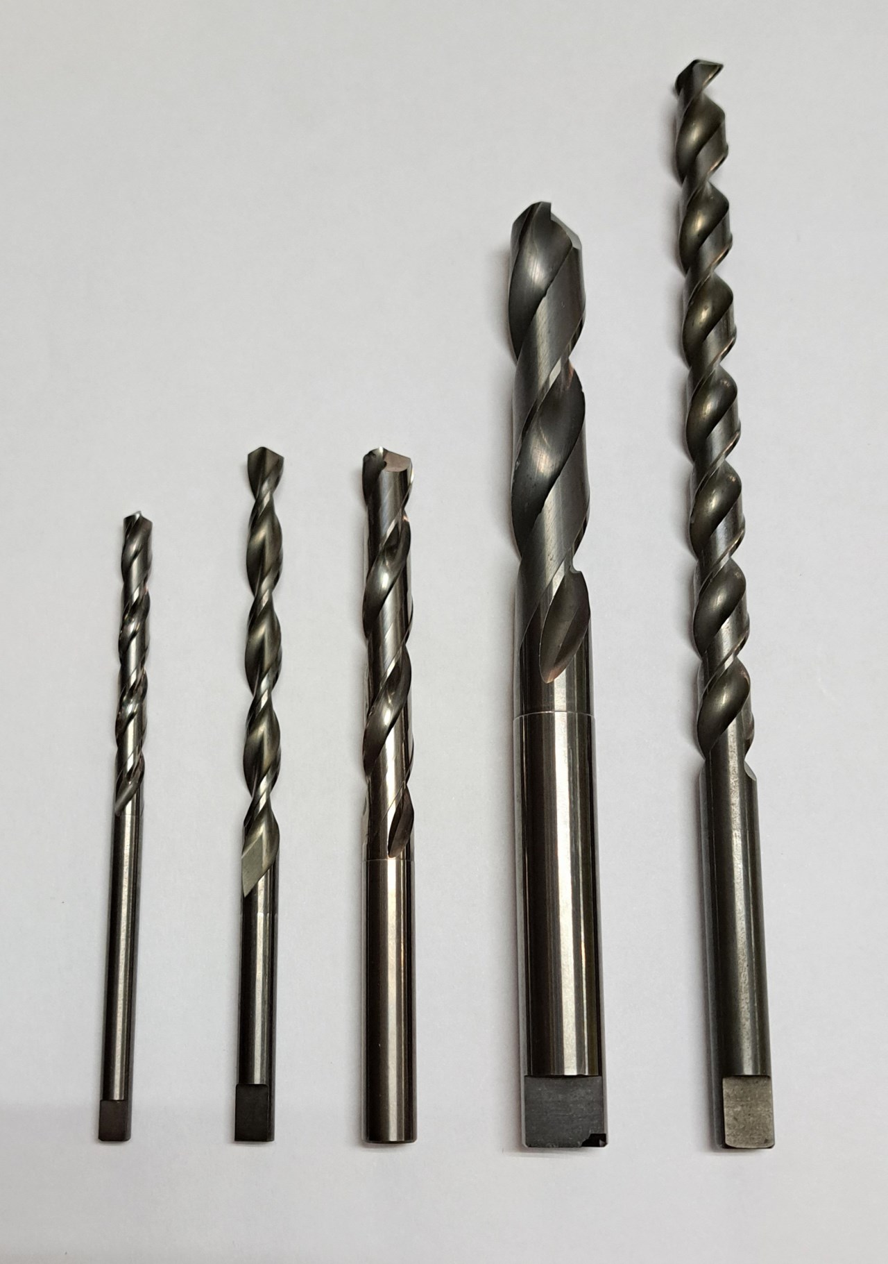 長刃鎢鋼鑽頭 Long-flute Tungsten Steel Drill