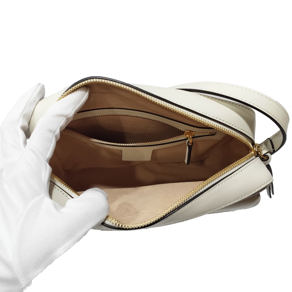  【GUCCI 古馳】645454 經典1955馬銜釦系列拉鍊相機包/肩背包(白色)