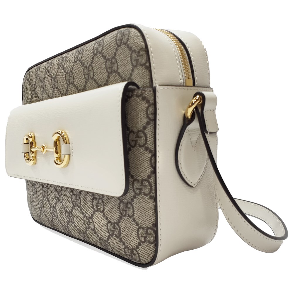  【GUCCI 古馳】645454 經典1955馬銜釦系列拉鍊相機包/肩背包(白色)