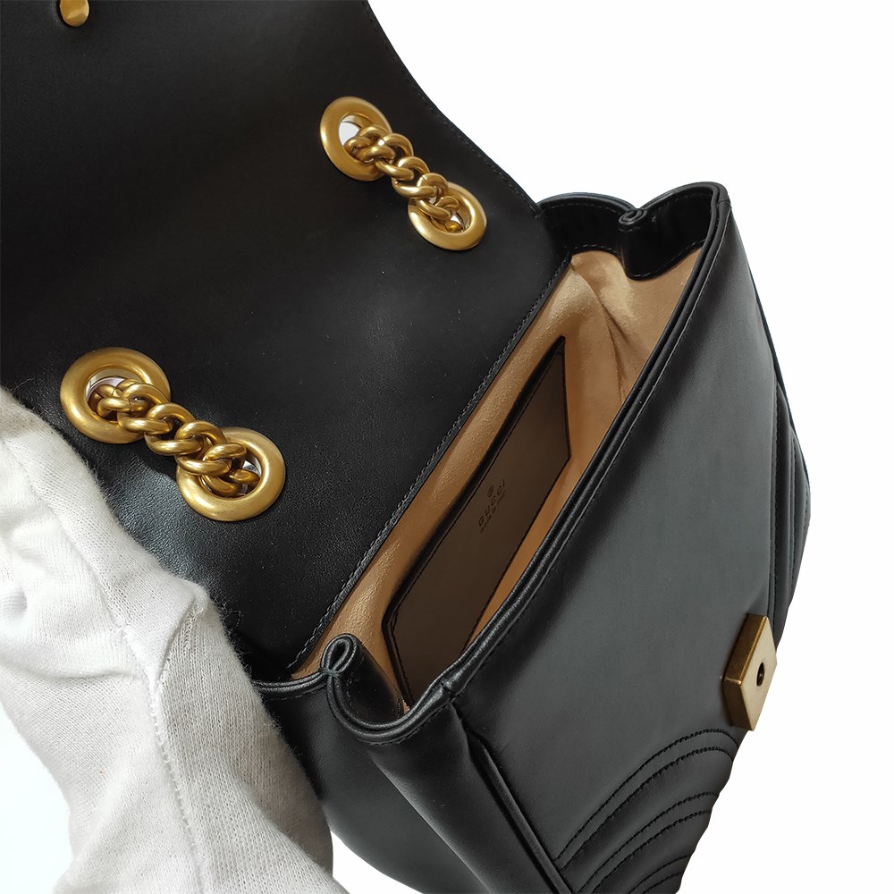【GUCCI 古馳】739682 經典Marmont系列仿舊金屬雙G LOGO方形肩背/斜肩包(黑色)