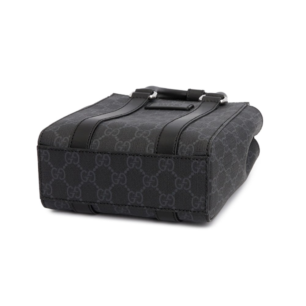【GUCCI 古馳】696010 經典GG Supreme帆布迷你中性款手提/斜背手機兩用包(黑灰色)