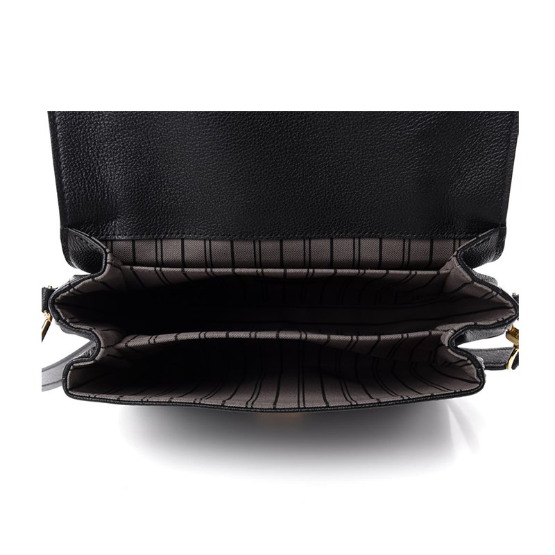 【Louis Vuitton 路易威登】M41487 經典Pochette Metis系列Monogram壓紋全皮金釦肩背斜背郵差包(黑色)