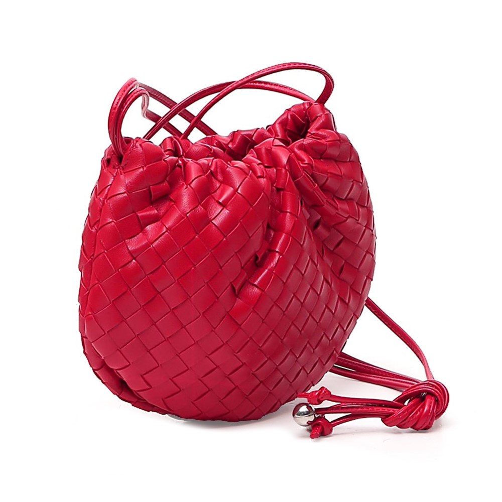 【BOTTEGA VENETA 寶緹嘉 】651905經典編織小羊皮The Mini Bulb系列迷你束繩斜背手提包(紅色)