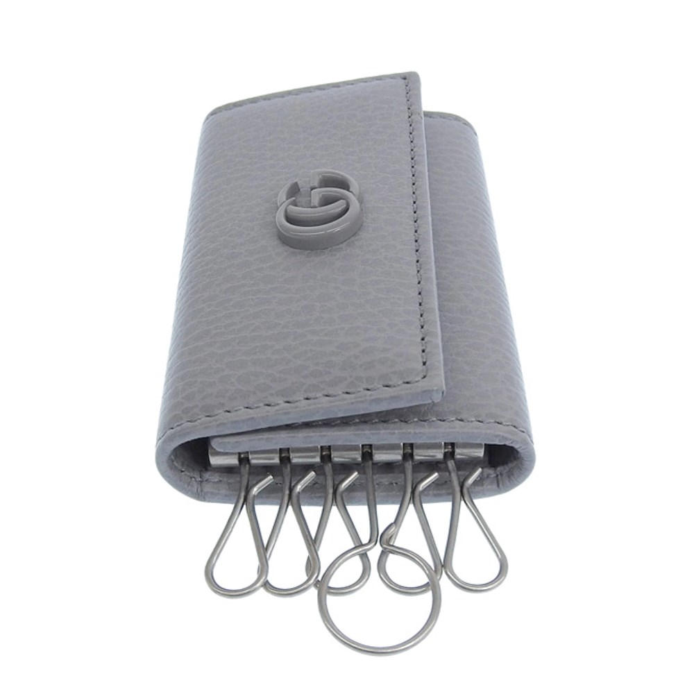 【GUCCI 古馳】456118 經典GG LOGO荔枝紋牛皮暗扣鑰匙包(灰色)