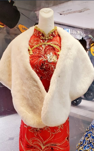 披肩