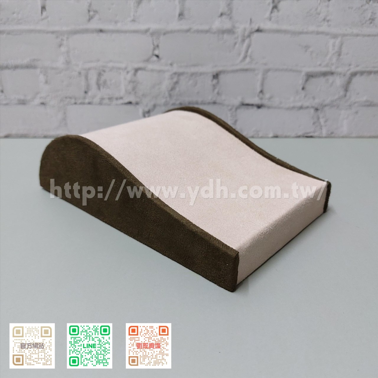流線型波浪手鍊展示台