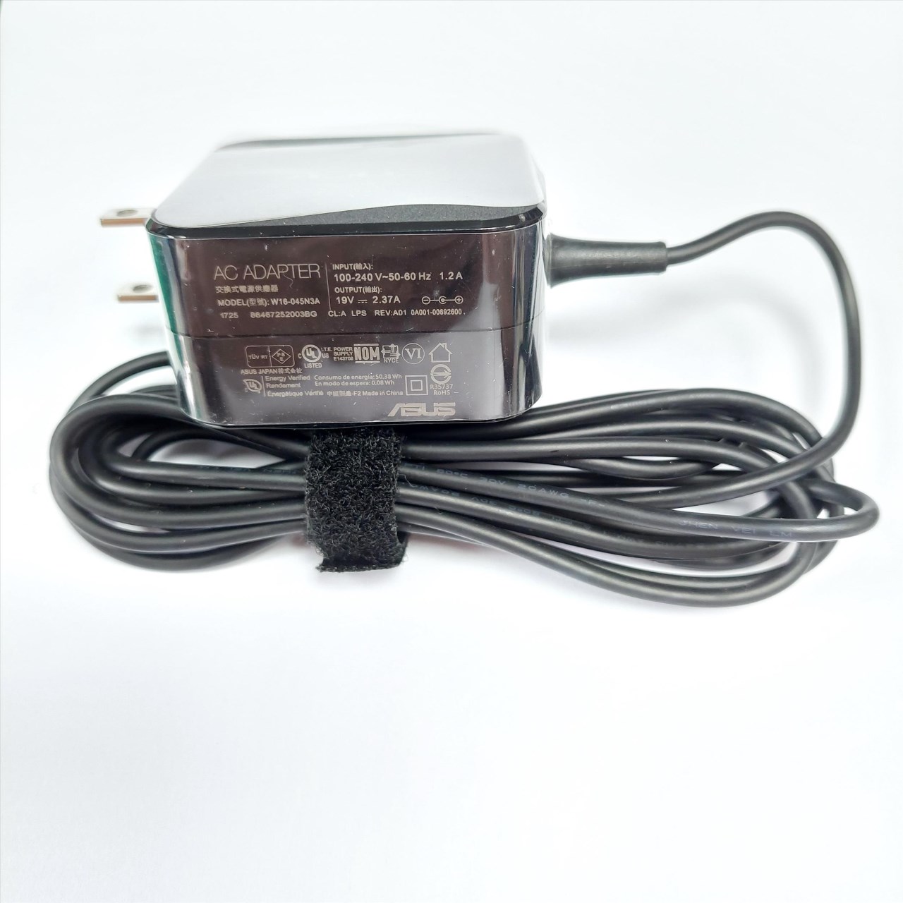 變壓器 19V 2.37A