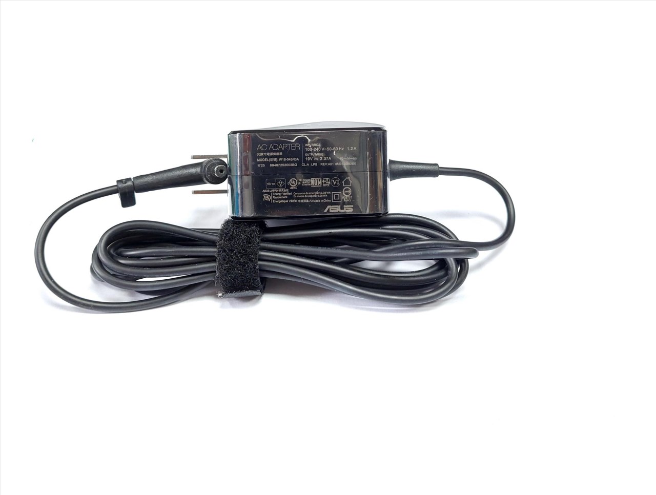 變壓器 19V 2.37A