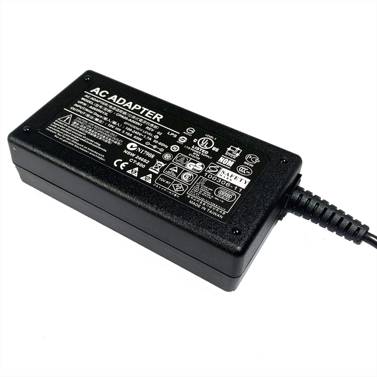 19V3.16A  交換式電源