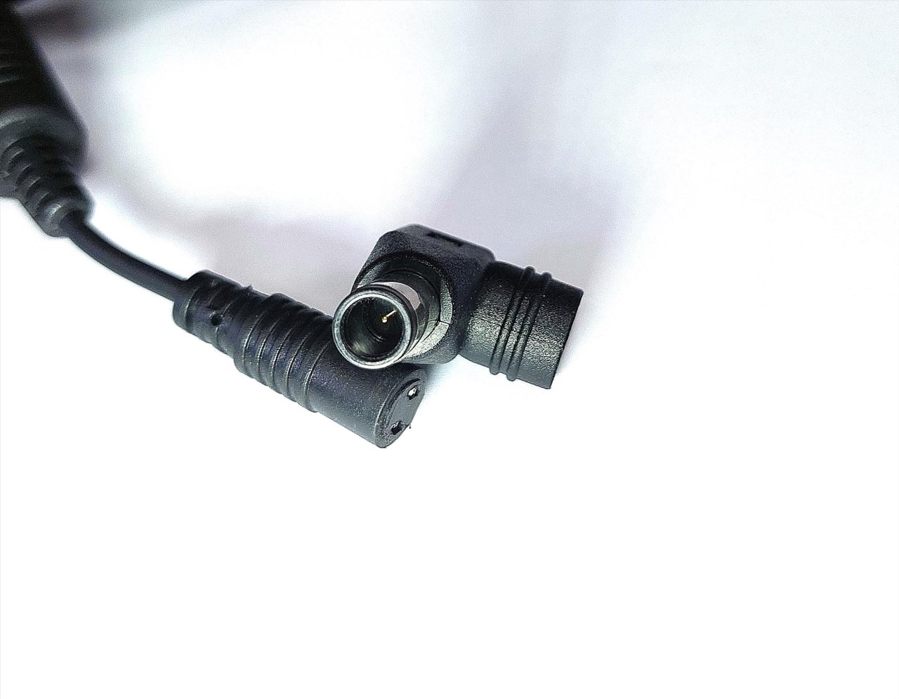 19.5V3.33A  交換式電源
