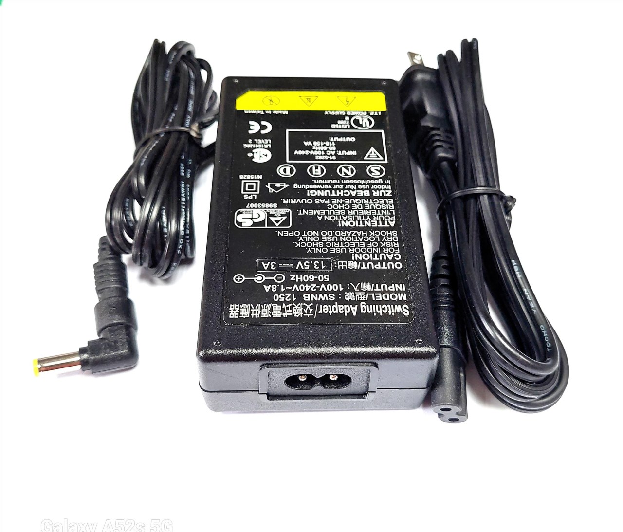 13.5V 3A 交換式電源