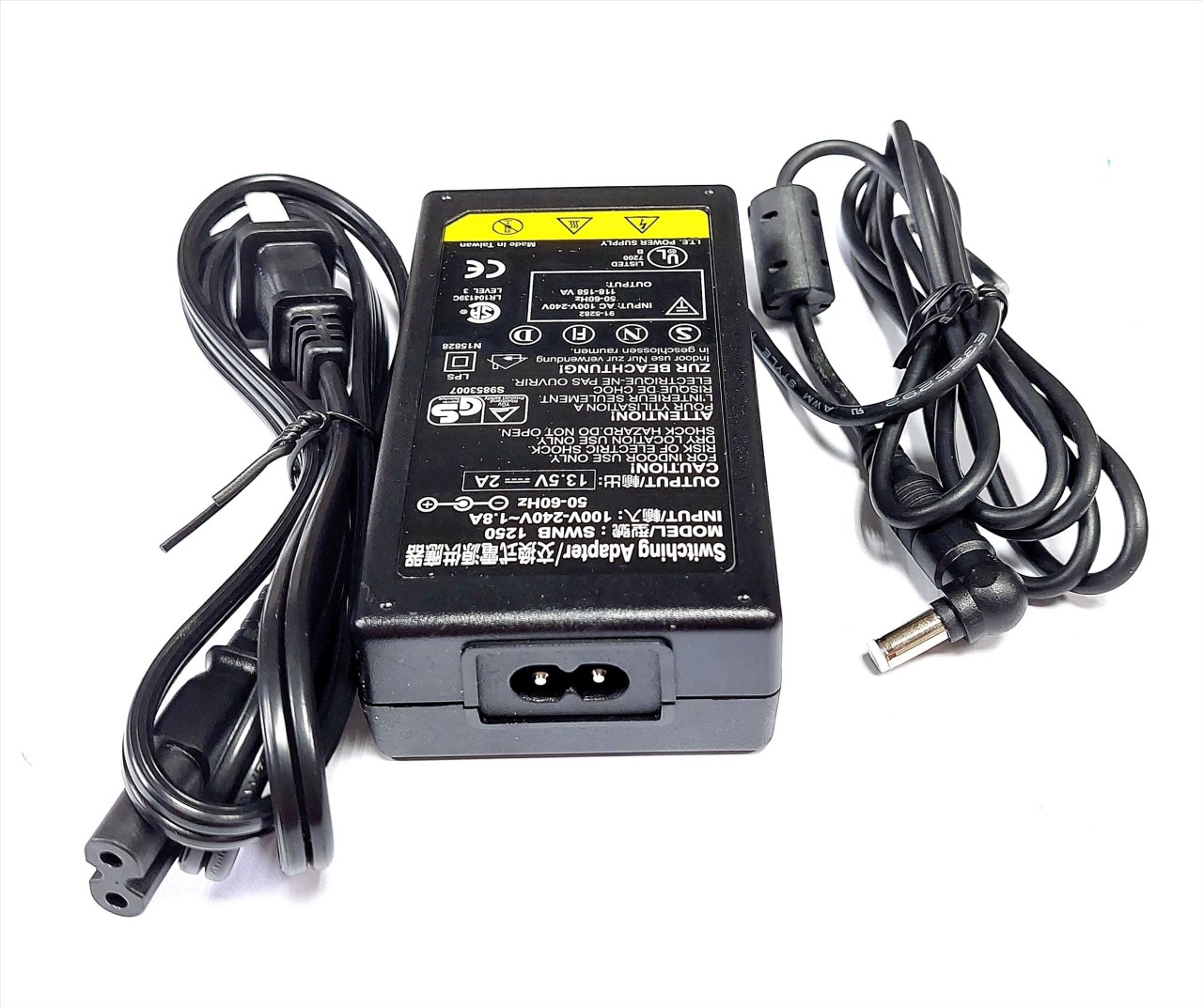 13.5V2A 交換式電源