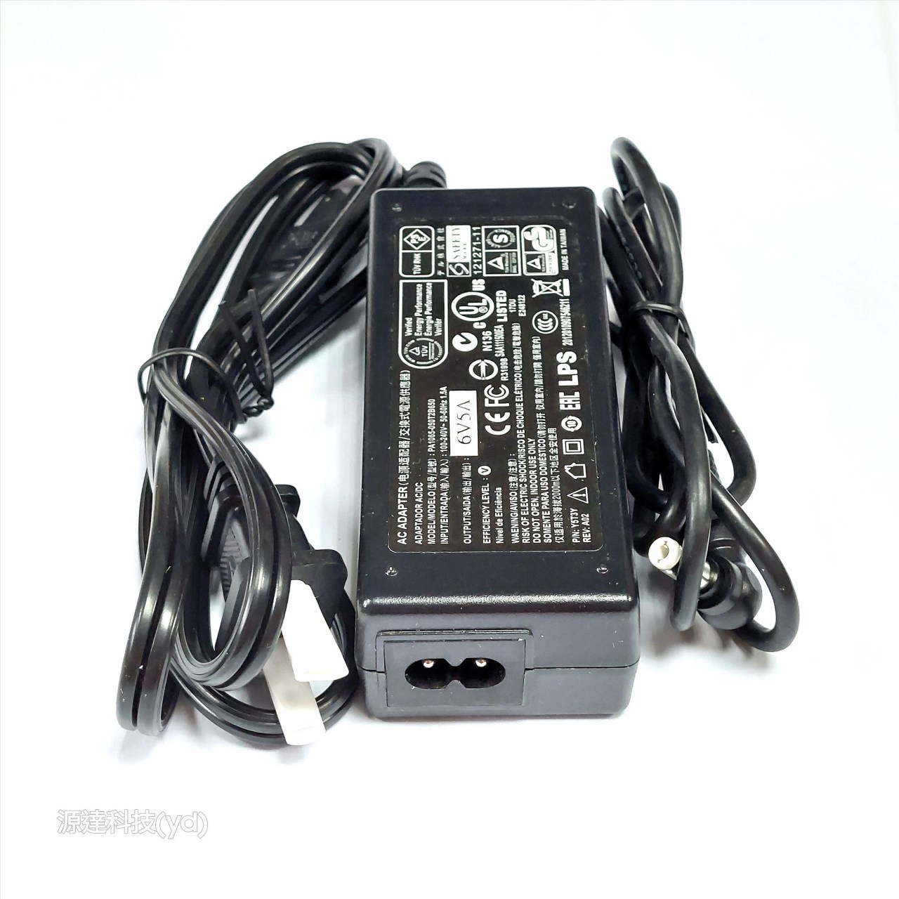 16V5A 交換式電源