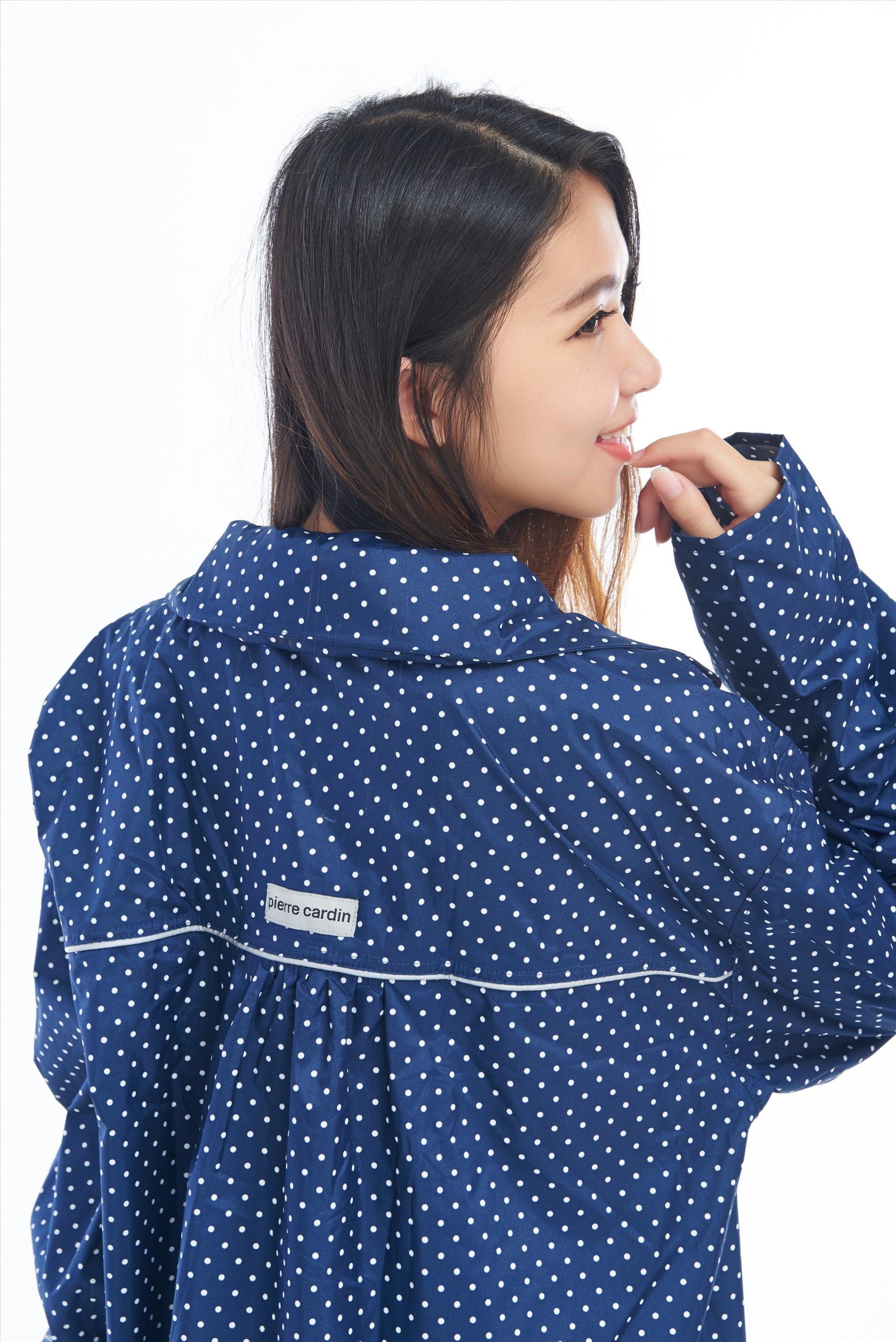 Pierre Cardin 皮爾卡登 嬌點露可 前開式雨衣 點點雨衣 雨衣 (拉鍊式)(有帽子)