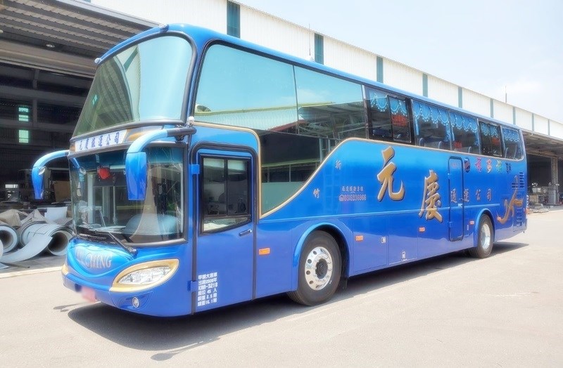 42~43座 大型巴士