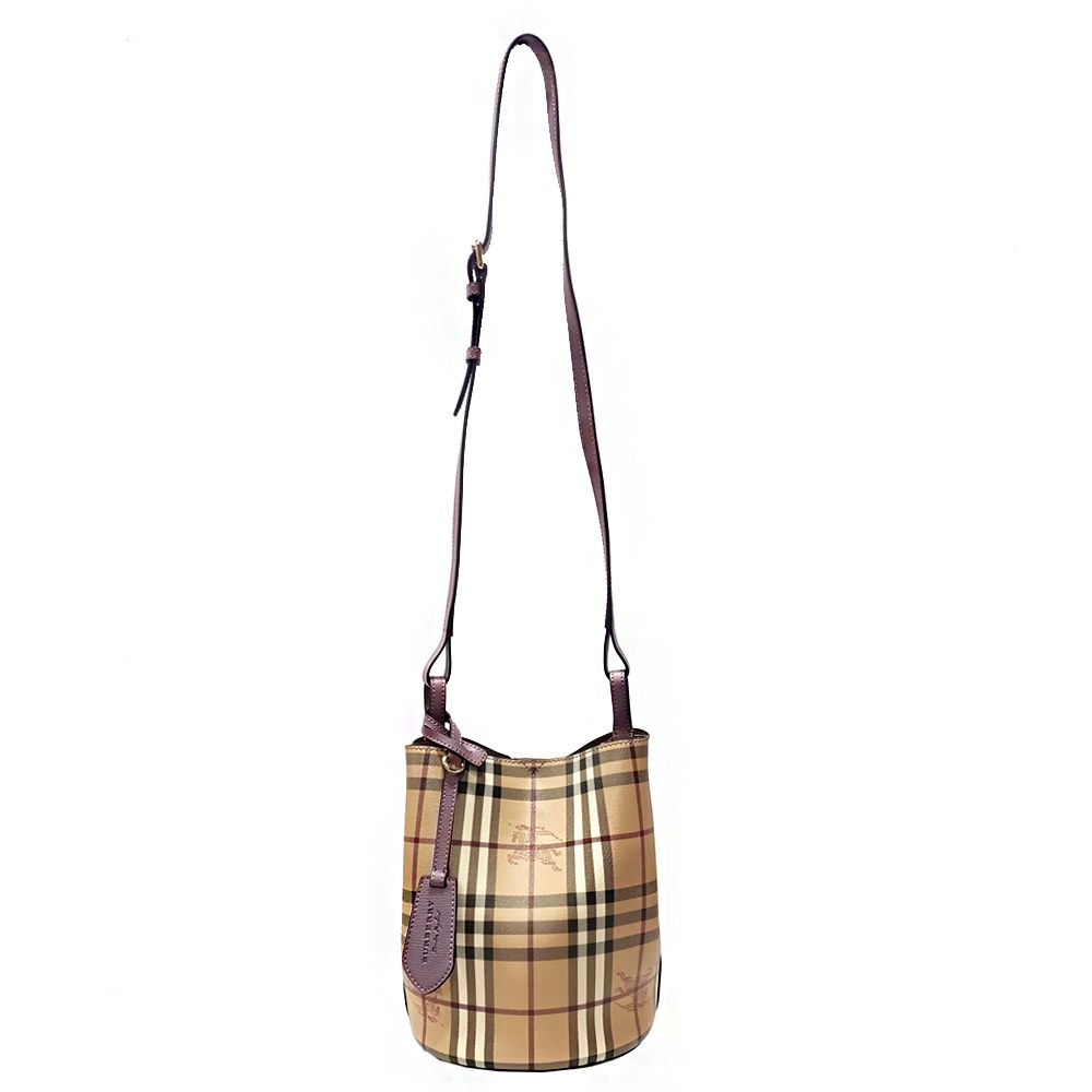 【BURBERRY 】40571561 經典格紋Haymarket PVC皮革飾邊水桶款肩背/斜背包(藕色)