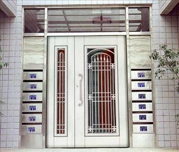 大樓信箱,大樓信箱訂做,大樓信箱設計,客製化信箱,連體信箱,白鐵信箱,信箱大門,大門信箱,信箱安裝,信箱維修,信箱訂做,信箱客製信箱設計,大樓信箱維修,大樓信箱壞了,大樓信箱尺寸,白鐵信箱維修