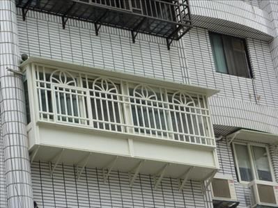 鋁花格氣密窗,氣密窗