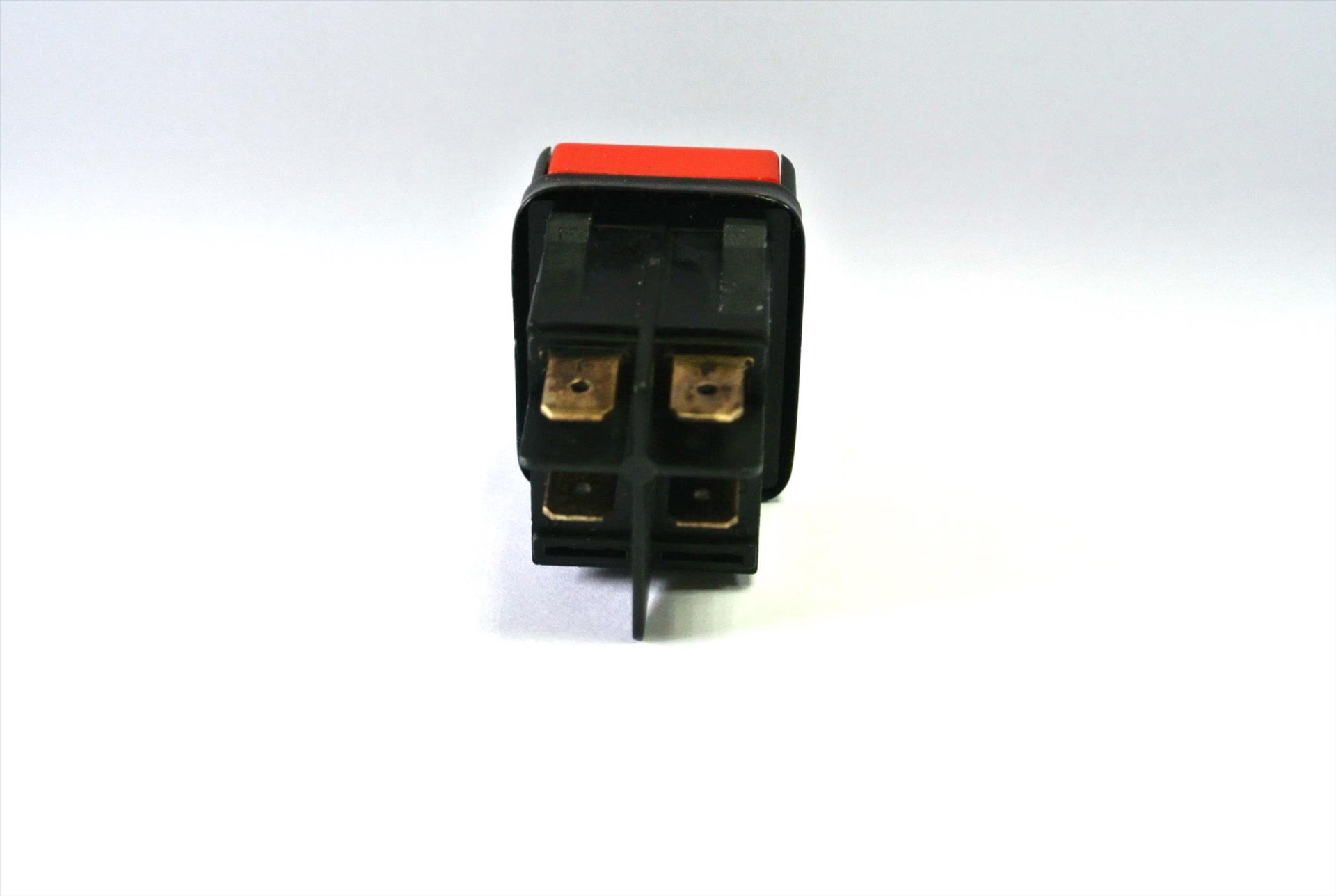 4P2段 防水開關 C24