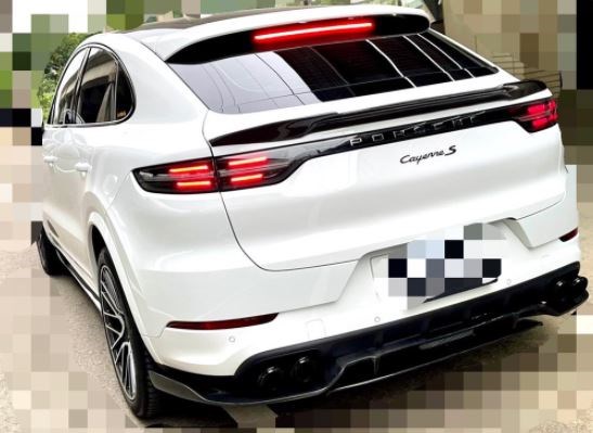 Porsche Cayenne  E3 碳纖維尾翼