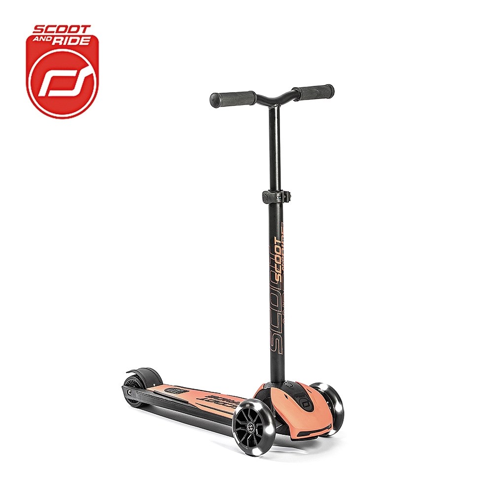 奧地利 Scoot & Ride Kick 5 LED發光輪滑板車