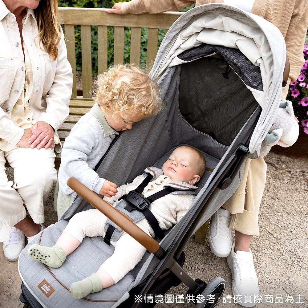 奇哥 Joie parcel 輕量三折手推車