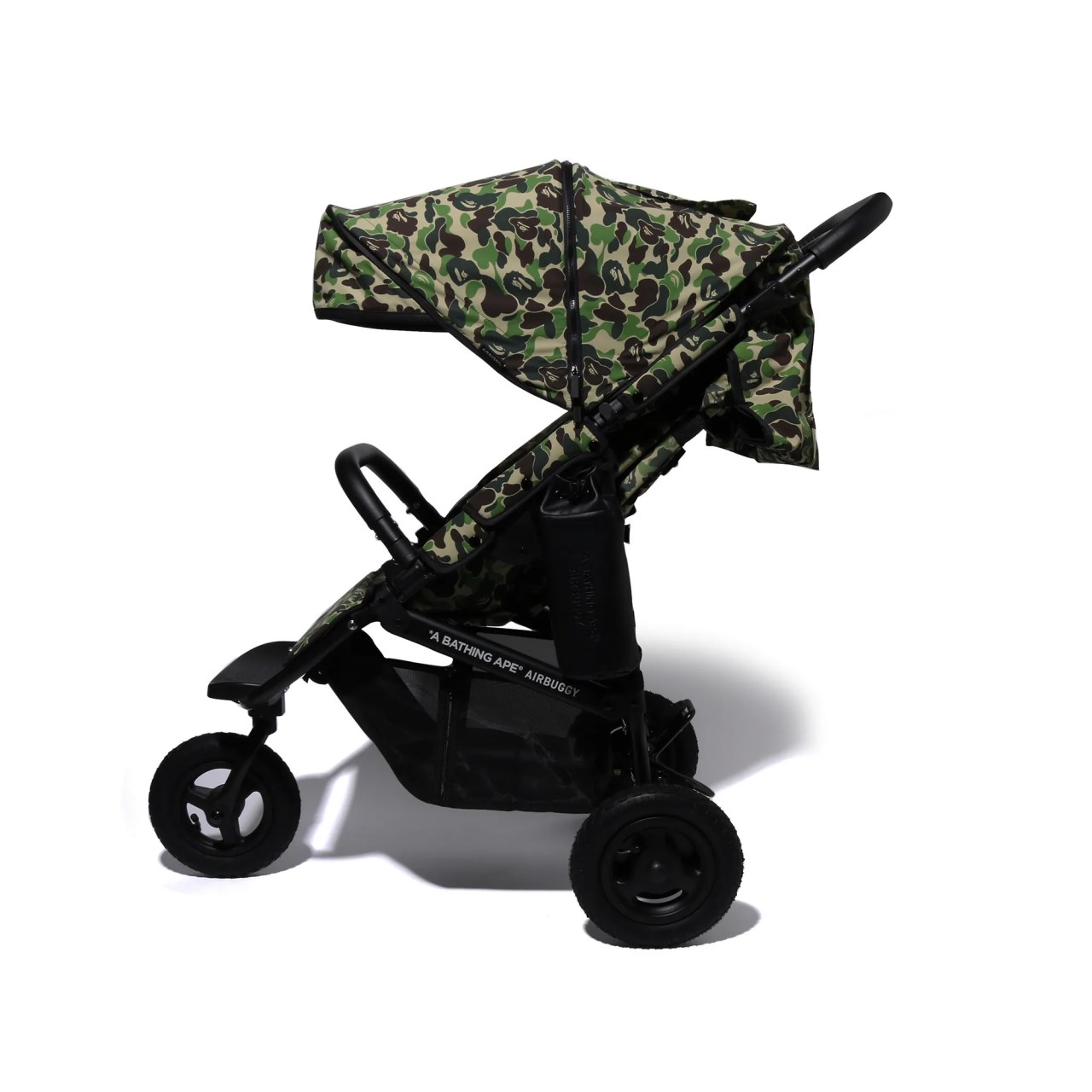 A BATHING APE® x AIRBUGGY 聯名限定款嬰兒推車