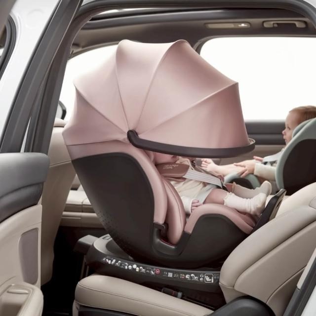 BritaxSWIVEL MAX 0-7歲ISOFIX 360度旋轉汽座 (頂篷版)