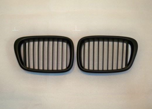 BMW E39 95~04年 水箱罩