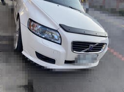 VOLVO V50 前下巴