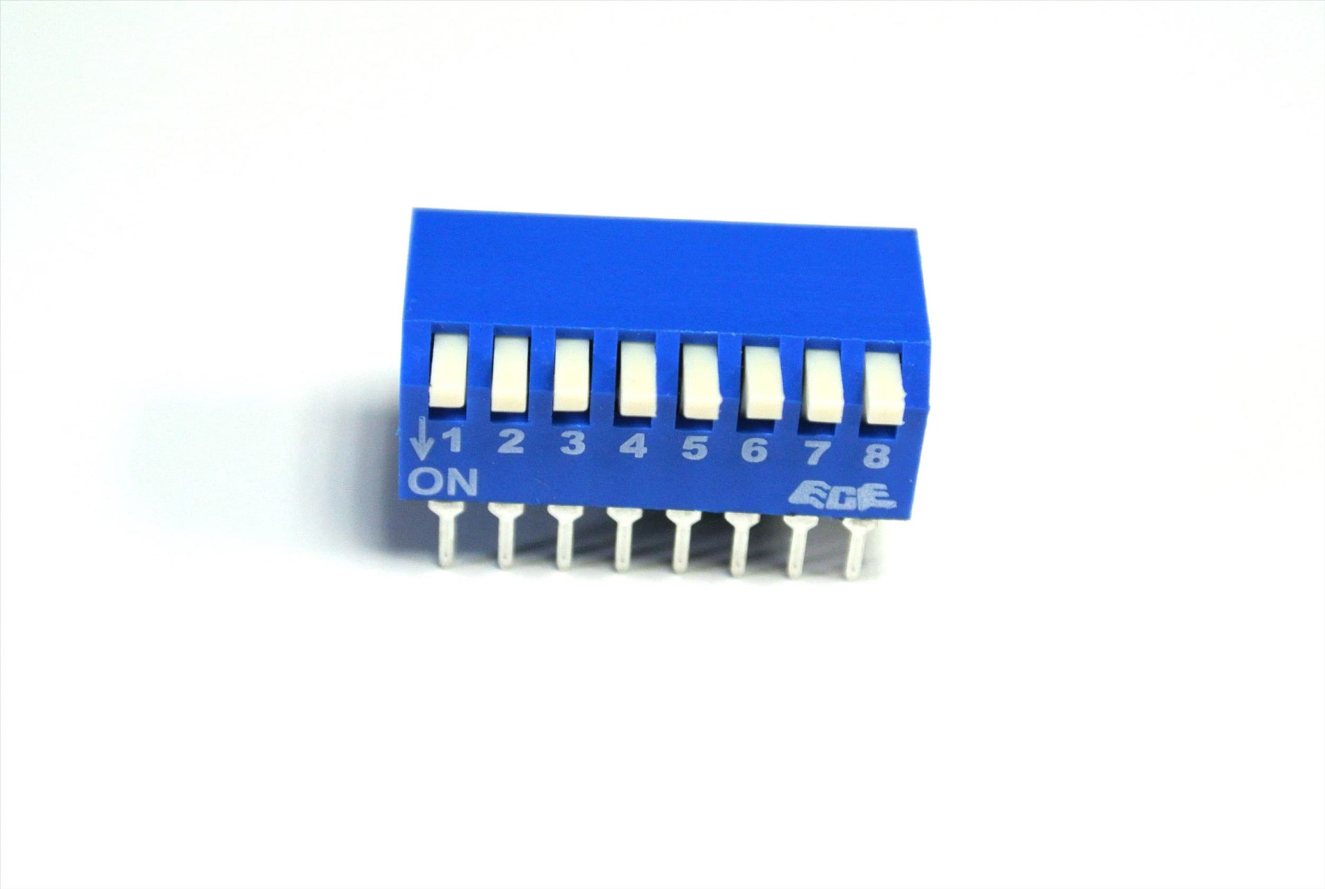 8P 90° DIP SW 指撥開關