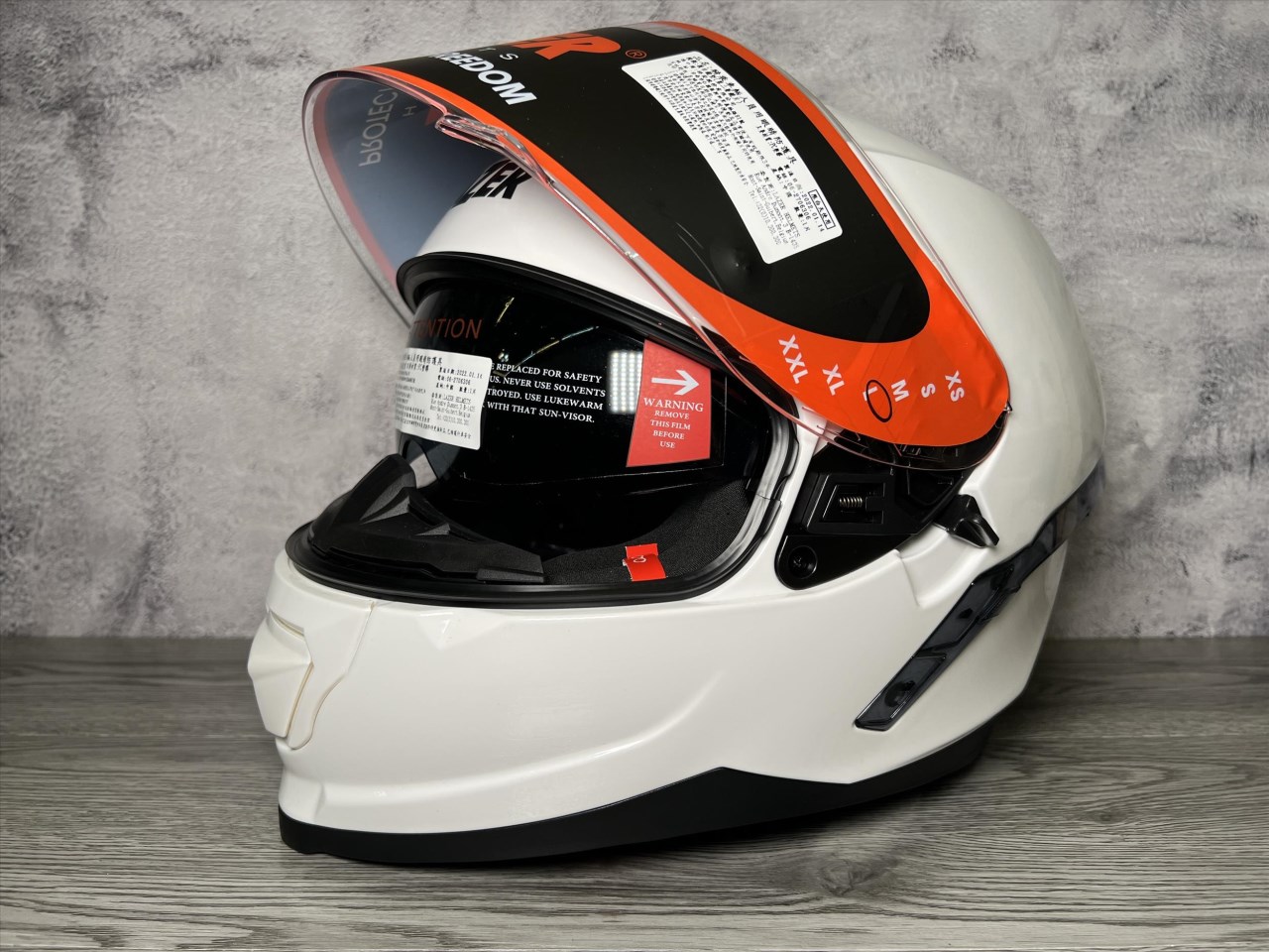 《遠古騎士》LAZER Rafale SR Z-LINE 素色 白 全罩安全帽 大鴨尾亞版